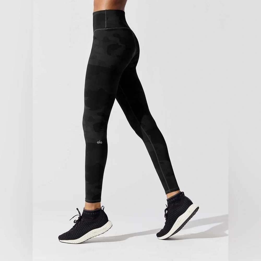 Alo Yoga Vapor High Waist Leggings Black Gray Camo Camouflage Small